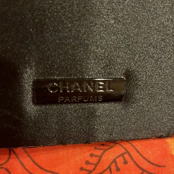 Chanel storage box - Picture 2 of 11